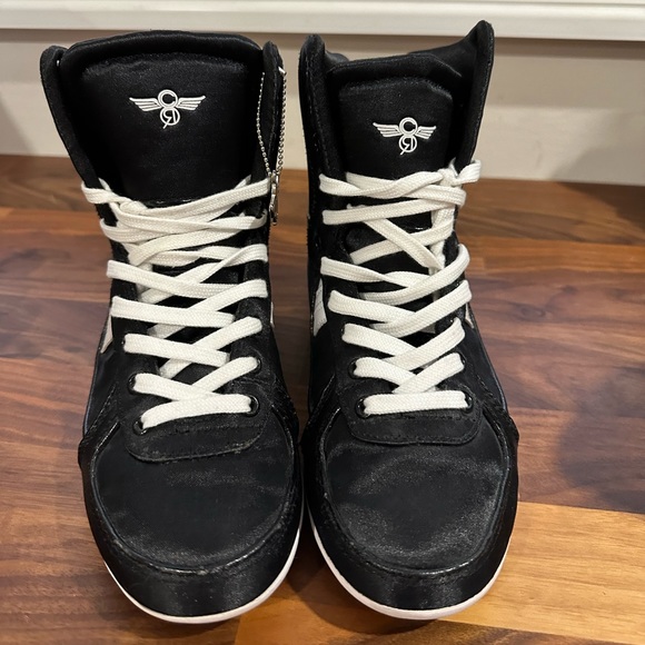 Creative recreation sneakers - Picture 2 of 3